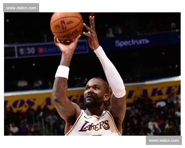 湖人次轮捡漏！蒂耶罗空降洛杉矶晒照，美媒盛赞突破如加农炮